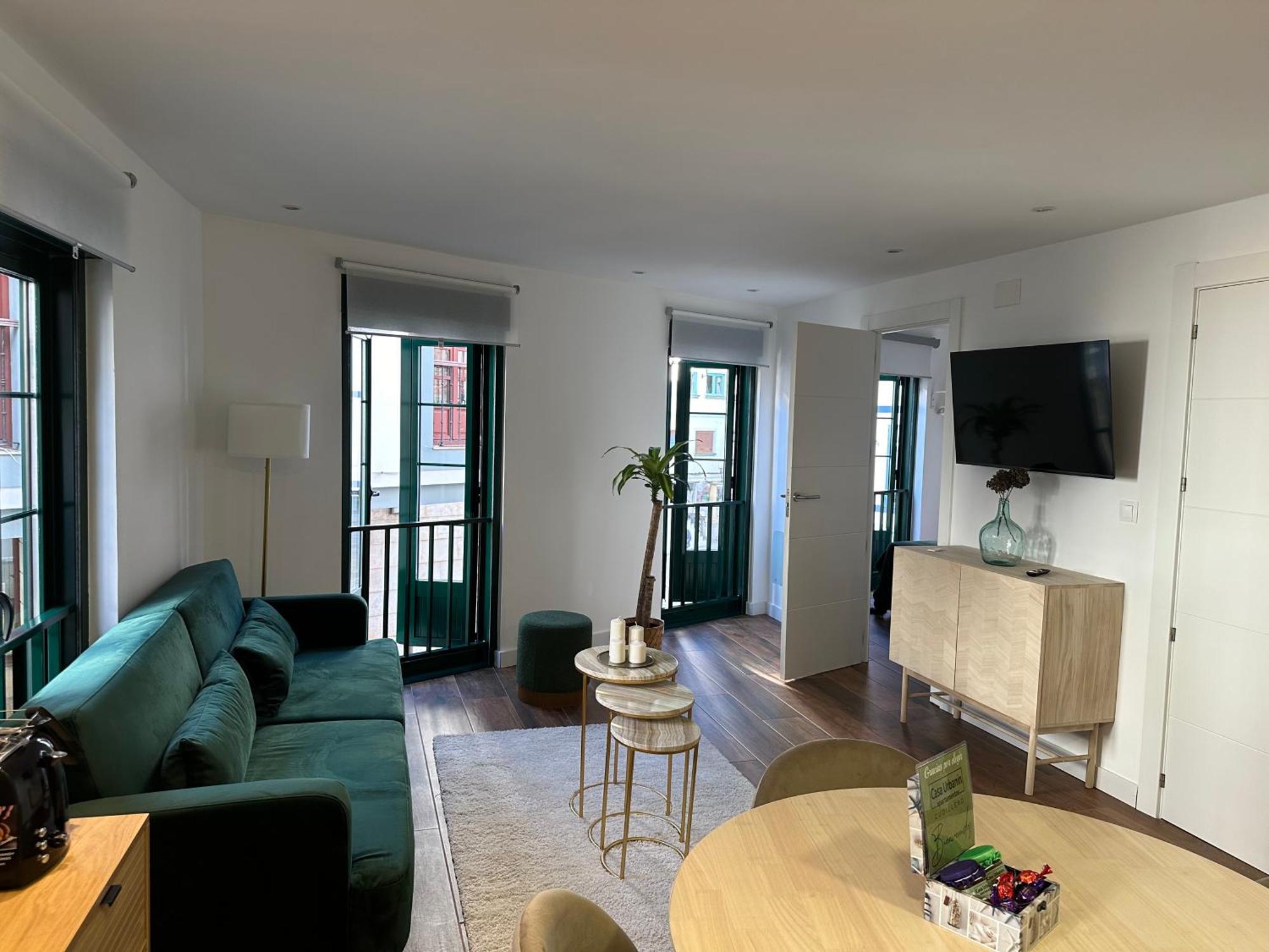 Apartamentos Urbanin I Plaza Ayuntamiento Cudillero Luaran gambar
