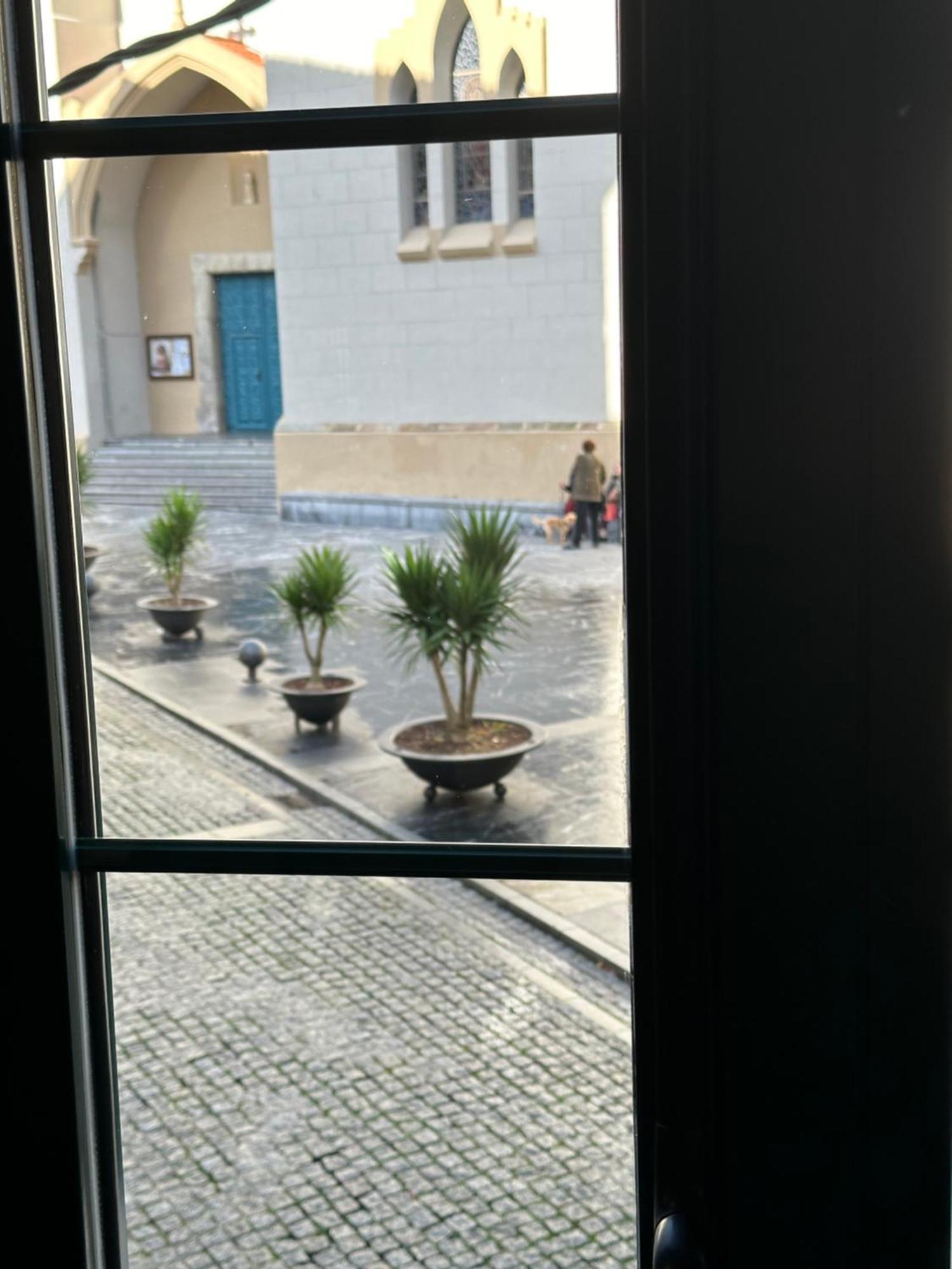Apartamentos Urbanin I Plaza Ayuntamiento Cudillero Luaran gambar
